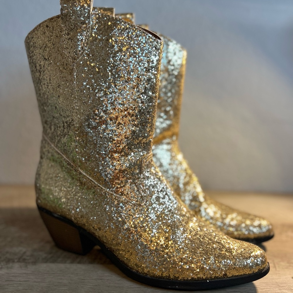 Old Cutler | Worn Twice Cowgirl Boots| Color: Gold| Size: 10